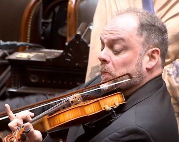 Emotivo: el Himno Argentino en violín en la despedida de Sergio Massa en Diputados
