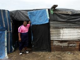 el gobierno bonaerense censara a las familias que ocuparon terrenos en merlo el gobierno bonaerense censara a las familias que ocuparon terrenos en merlo