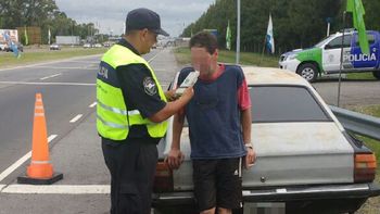 El control de alcoholemia le dio seis veces más de lo permitido El control de alcoholemia le dio seis veces más de lo permitido