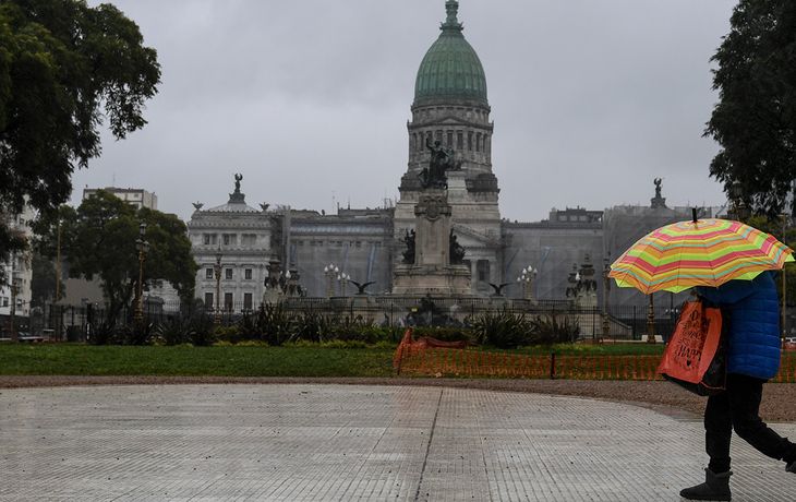 Domingo de lluvias tras una semana pasada por agua: ¿Cuándo se podrá lavar la ropa?
