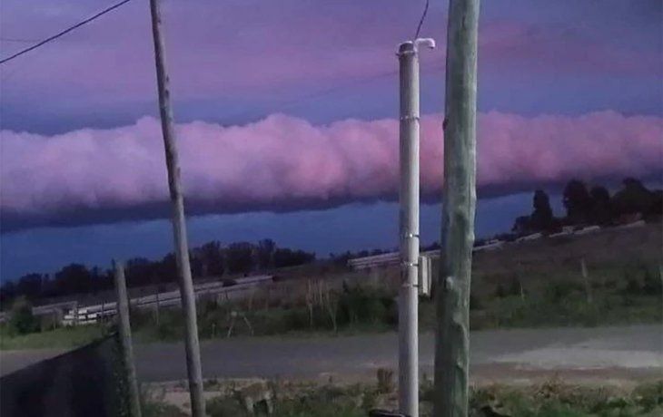 Nube Rodillo, el extraño fenómeno que sorprendió a Uruguay