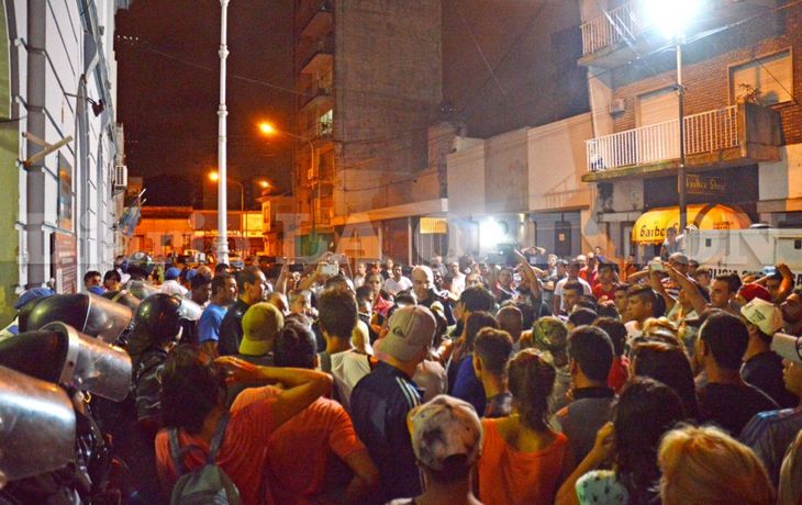 Tensión en comisaría de Pergamino