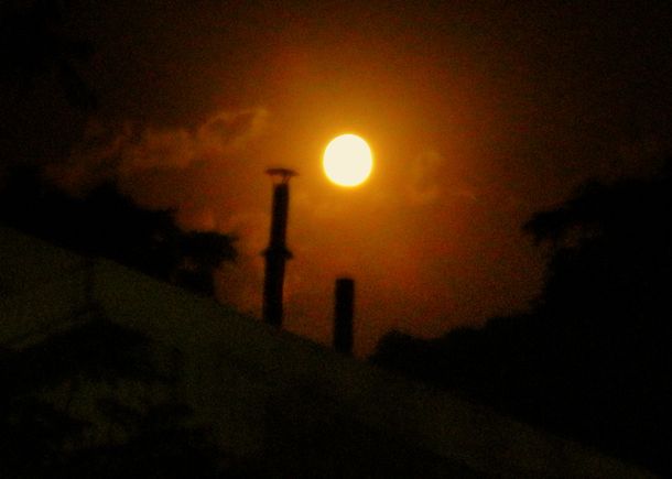 La #LunaRoja en todo el mundo