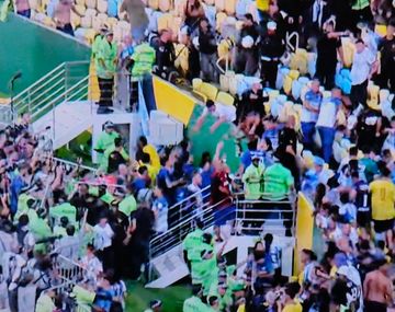 Incidentes en el Maracaná: la Policía atacó a los hinchas argentinos