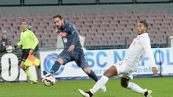 italia se vistio de celeste y blanco con los goles de higuain, palacio e icardi italia se vistio de celeste y blanco con los goles de higuain, palacio e icardi