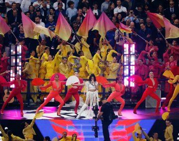 El show de Camila Cabello en la final de la Champions League