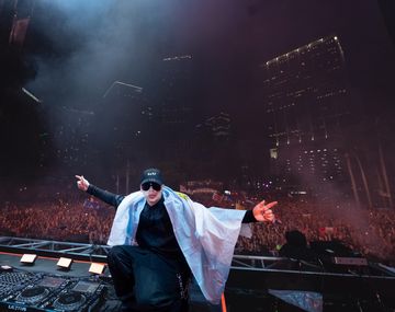 Bizarrap hizo vibrar Ultra Miami 2026 con un show demoledor