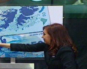 Cristina Kirchner presentó el nuevo billete de $50 en homenaje a las Islas Malvinas