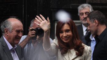 cristina recibe a intendentes bonaerenses del fpv cristina recibe a intendentes bonaerenses del fpv