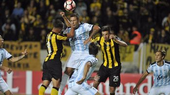 Peñarol y Atlético Tucumán en Montevideo Peñarol y Atlético Tucumán en Montevideo