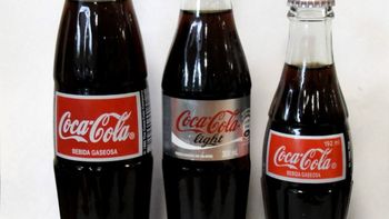 aplican multa de $100.000 por un hisopo en una gaseosa aplican multa de $100.000 por un hisopo en una gaseosa