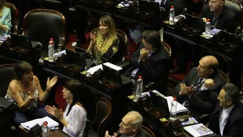 el fpv logro el quorum en diputados y aprobo leyes en defensa de los trabajadores el fpv logro el quorum en diputados y aprobo leyes en defensa de los trabajadores