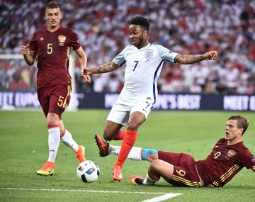 Debut amargo: Inglaterra se llevaba el triunfo pero Rusia lo empató en el final