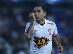 las fotos del triunfo de huracan ante tigre