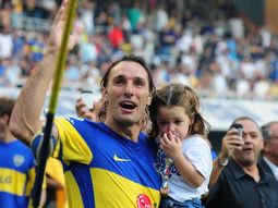 la hija de schiavi destroza a river, con ternura la hija de schiavi destroza a river, con ternura