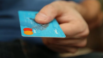 ¿Envolver tarjetas con aluminio sirve? ¿Envolver tarjetas con aluminio sirve?