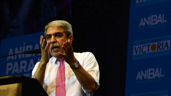 anibal fernandez recibira el apoyo de 50 gremios a su candidatura a gobernador anibal fernandez recibira el apoyo de 50 gremios a su candidatura a gobernador