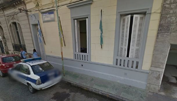 Investigan a&nbsp; tres policías por la fuga de dos presos - Crédito: Google maps