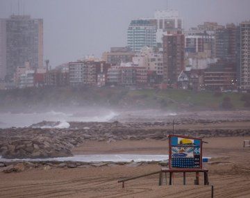 Frío y viento: elevan a naranja el alerta en la Costa durante el inicio de las vacaciones de invierno