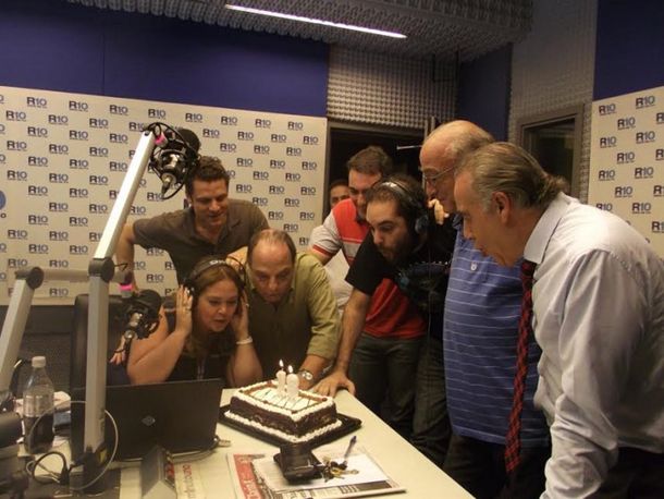 Radio 10 cumplió 18 años: así fue el festejo de los conductores