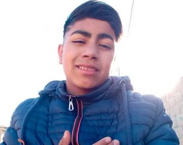 Hallan muerto a un chico de 13 años: lo habría asesinado otro de 16 para robarle la bicicleta