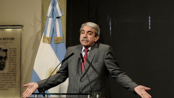 bajate de la moto, no es saludable bajate de la moto, no es saludable