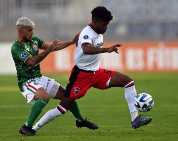 Newells le ganó a Audax Italiano en su debut en la Copa Sudamericana