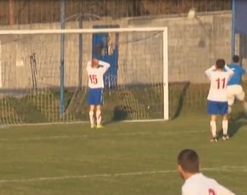 No hay dudas: éste es el peor gol errado de la historia del fútbol