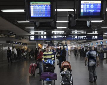 Paro general: qué hacer para reprogramar tu vuelo según la aerolínea