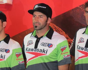 El equipo Kawasaki sueña con dar el gran golpe en el Dakar 2015