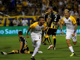 Imparable: Rosario Central goleó a Olimpo en el Gigante de Arroyito