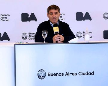 El ministro de Salud porte&ntilde;o, Fern&aacute;n Quir&oacute;s,