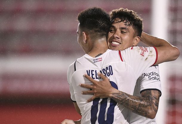 De la mano de Alan Velasco, Independiente se lo dio vuelta a Talleres