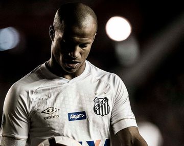 Carlos Sánchez fue habilitado por la Conmebol