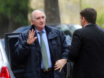 El ex presidente De la Rúa no hizo nada evitar los sobornos