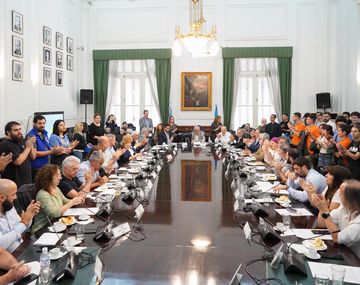 El Consejo Superior de la UBA se expresó en contra de las propuestas de Javier Milei