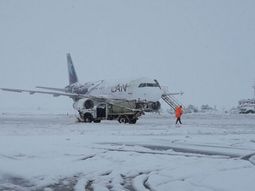 Hay pasajeros que hace tres días están en el aeropuerto Hay pasajeros que hace tres días están en el aeropuerto