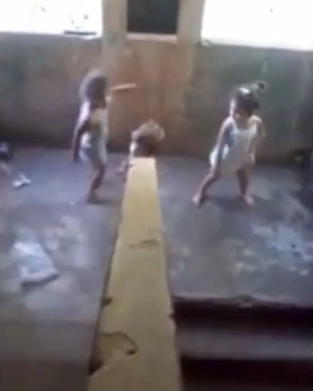 Mirá el violento tiroteo que se desató cuando filmaban a unos nenes bailando