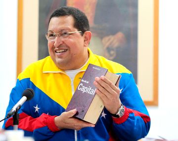 Chávez cierra las tiendas Zara por remarcar los precios