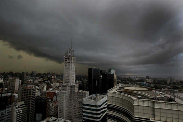 Un muerto en Córdoba y llueve en Buenos Aires