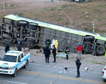 El vuelco trágico en Mendoza (Gentileza: Los Andes)