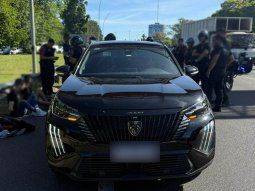 cayeron en villa urquiza dos jovenes de 19 y 20 anos en un auto robado: tienen un frondoso prontuario cayeron en villa urquiza dos jovenes de 19 y 20 anos en un auto robado: tienen un frondoso prontuario