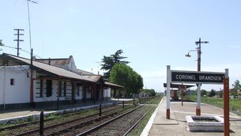 brandsen: detuvieron a una mujer que obligaba a sus cuatro hijas a prostituirse brandsen: detuvieron a una mujer que obligaba a sus cuatro hijas a prostituirse