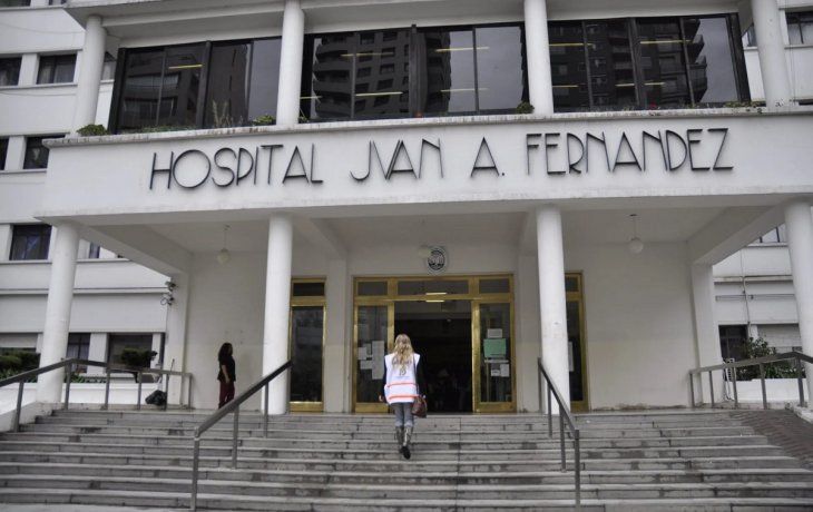 La Ciudad modificó la atención en hospitales por la segunda ola