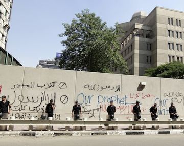 EE.UU. cierra embajadas en países musulmanes e Israel