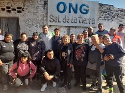 Mil días sin Diego Maradona: sus hermanas visitaron Villa Fiorito