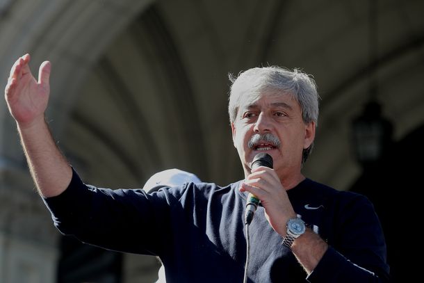 Buzzi fue reelecto como presidente de la Federación Agraria