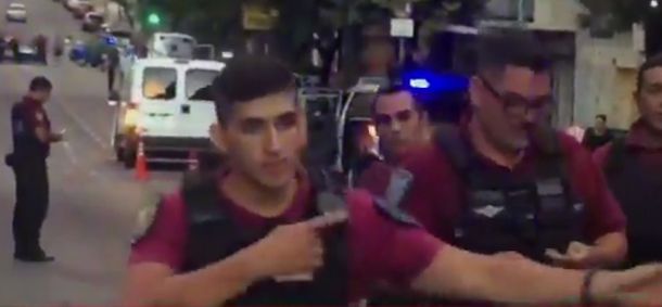 Encontraron 6 explosivos en un contenedor en Flores