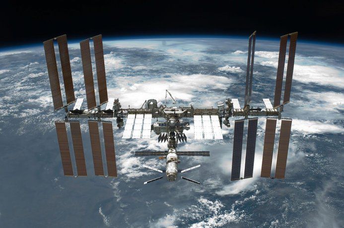 ¿La Estación Espacial Internacional se puede caer?