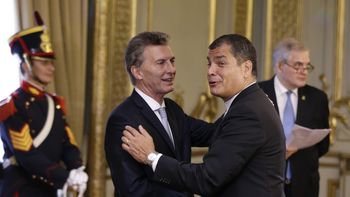 macri hablo por telefono con correa por el crimen de las turistas macri hablo por telefono con correa por el crimen de las turistas